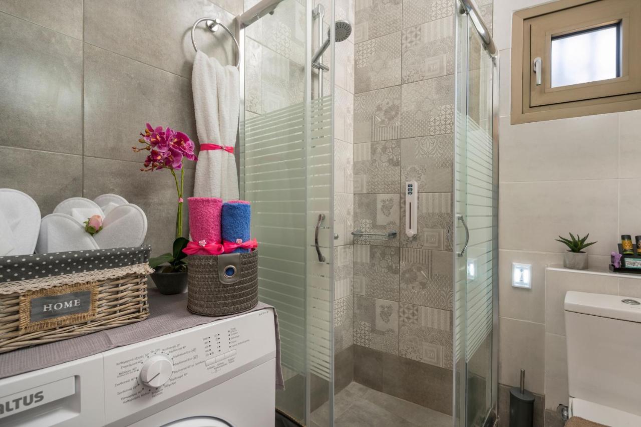 Floral Beach Apt With Lux Extras & Special Treats Κολυμβάρι Εξωτερικό φωτογραφία